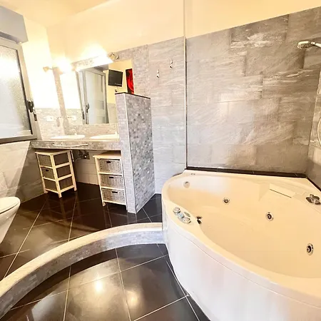 Casa Pavone Apartment