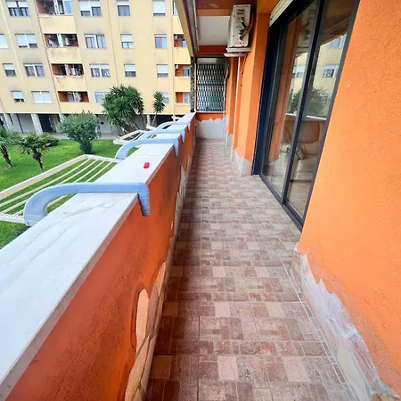 Apartment Casa Pavone Aprilia
